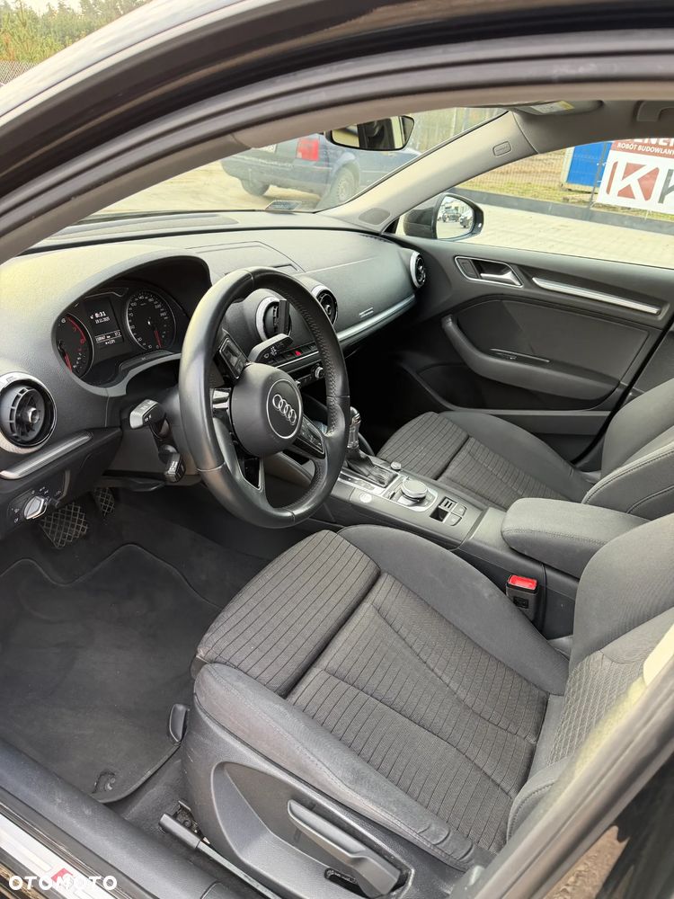 Audi A3 Sportback 1.5 TFSI S tronic - 11