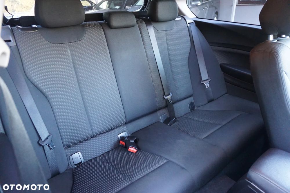 BMW Seria 1 114i Sport Line - 11