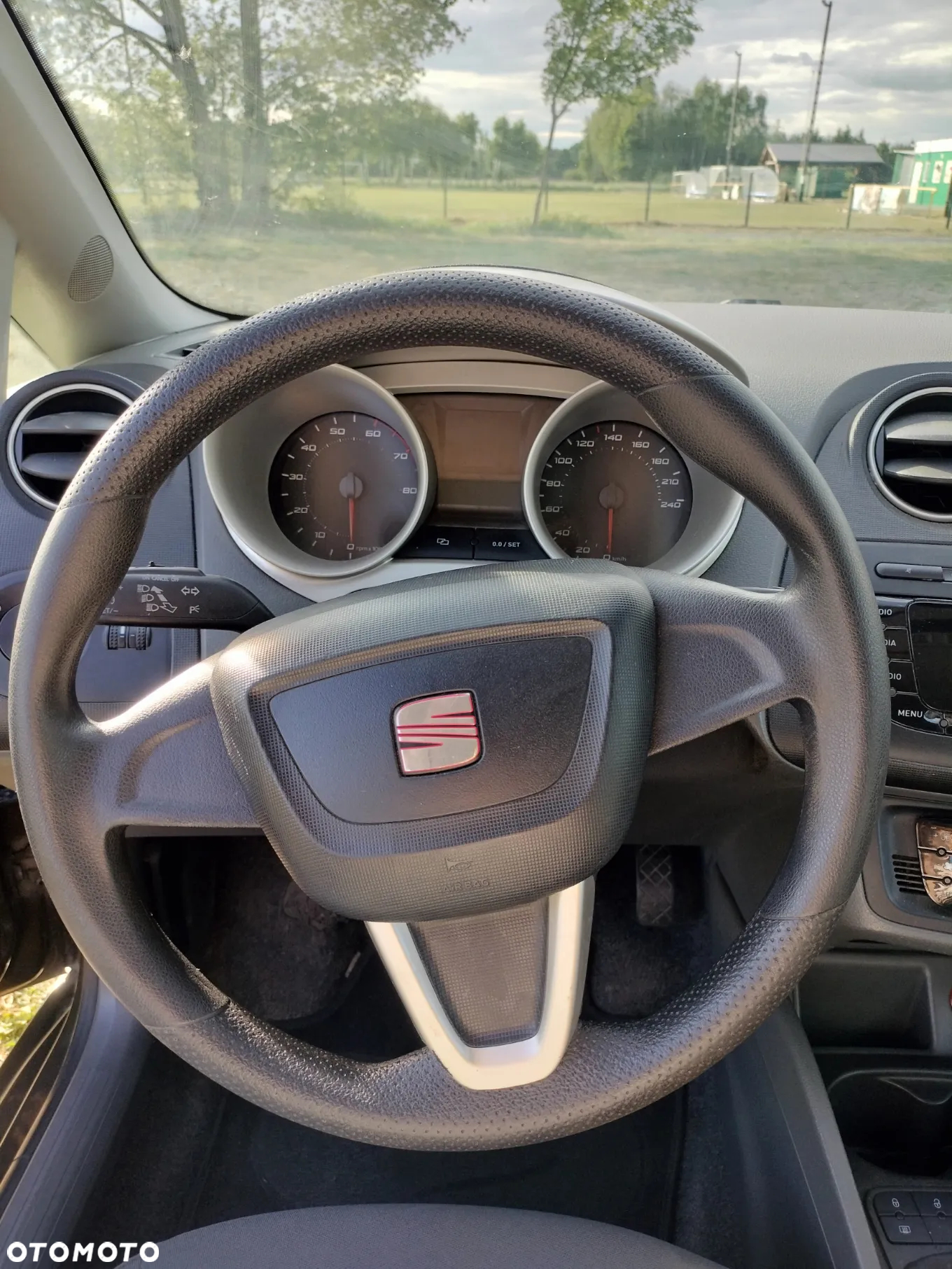Seat Ibiza 1.4 16V Reference - 11