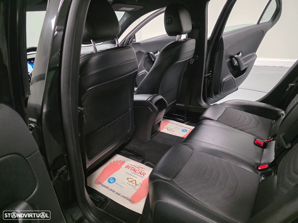 Mercedes-Benz A 250 e Style Plus - 40