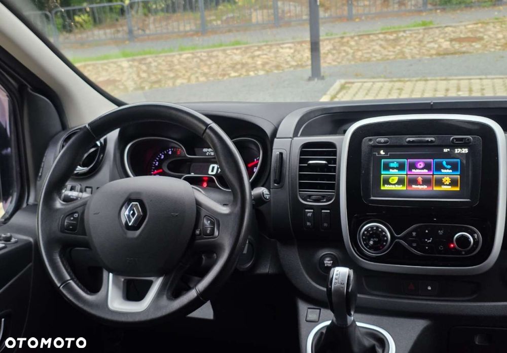 Renault Trafic - 19