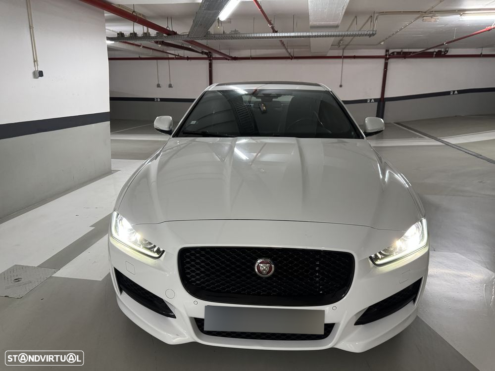 Jaguar XE 2.0 D R-Sport Aut. - 8