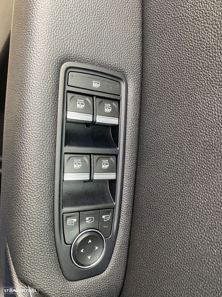 Renault Captur TCe Mild Hybrid 160 EDC GPF TECHNO - 13