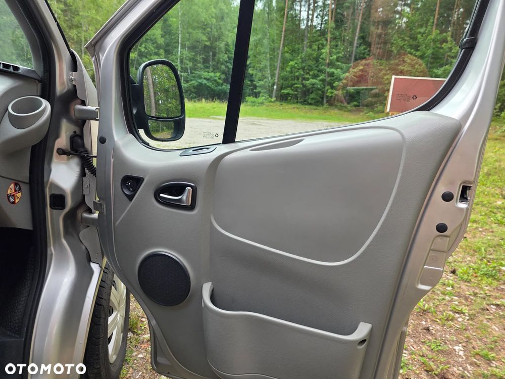 Renault Trafic Passenger Pack Clim - 12