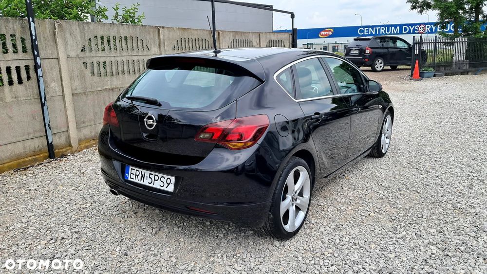 Opel Astra GTC 1.6 Turbo Edition - 14