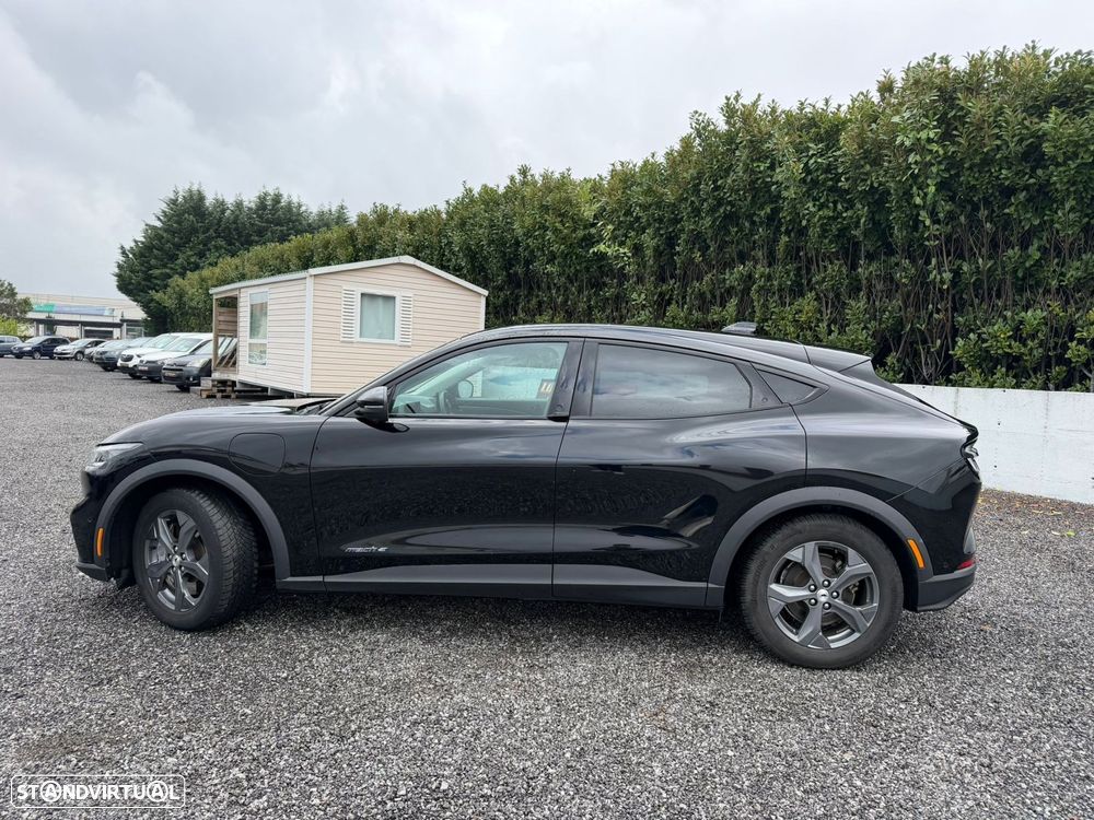 Ford Mustang Mach-E Standard - 13