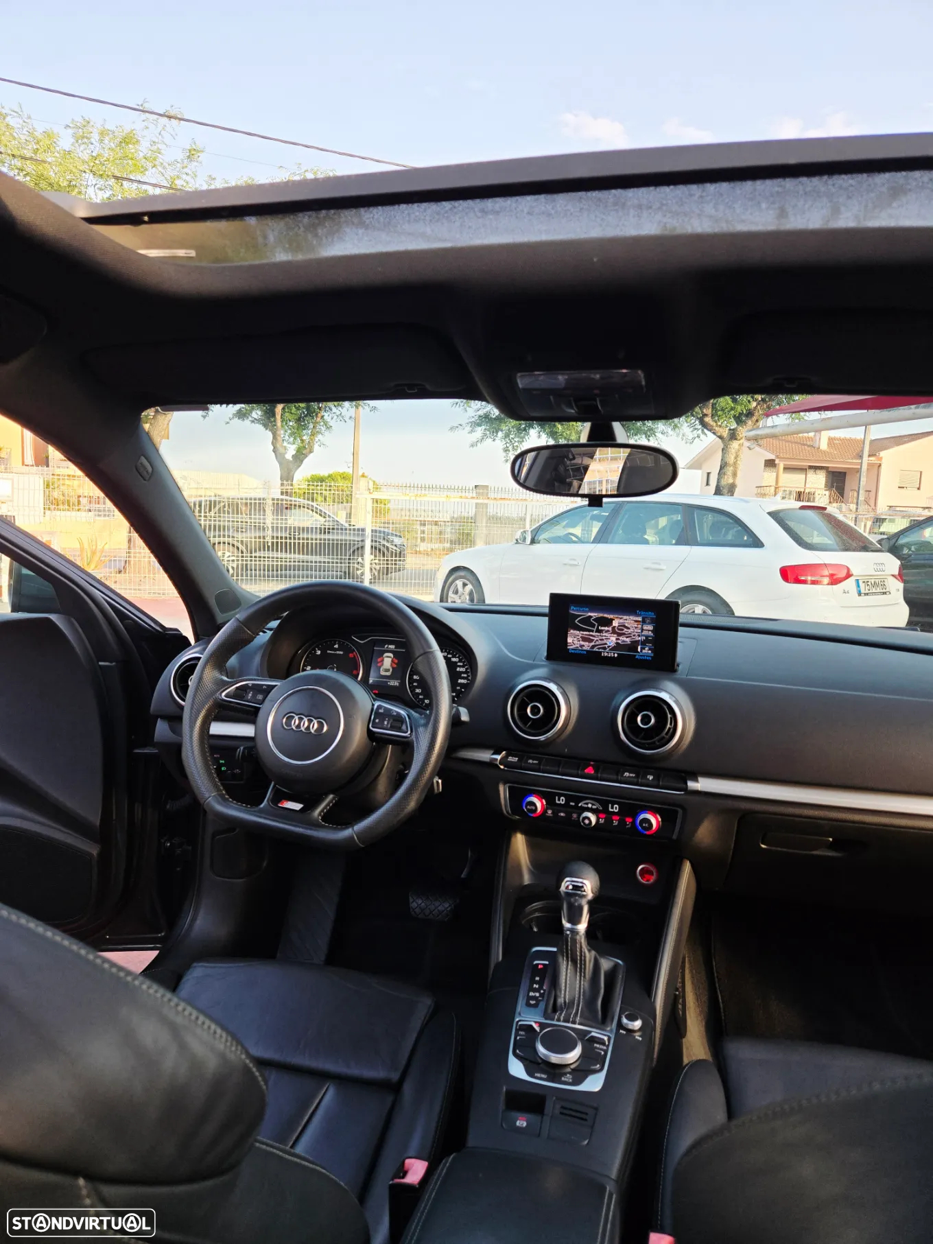 Audi A3 Sportback 1.6 TDI S-line S tronic - 23