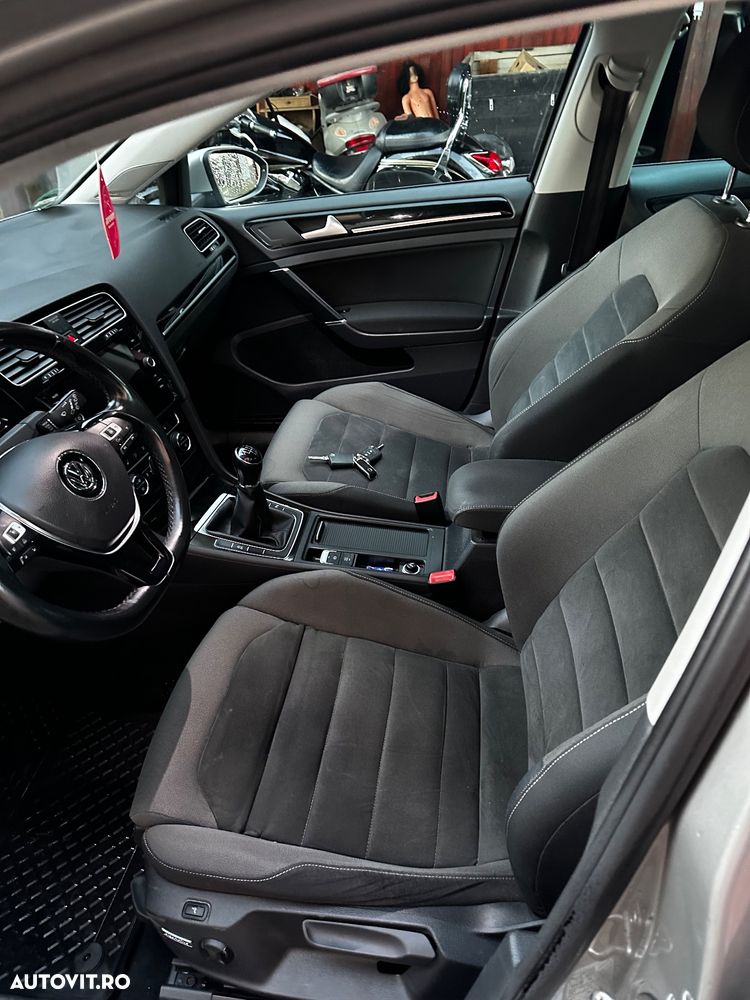 Volkswagen Golf 2.0 TDI (BlueMotion Technology) Highline - 4