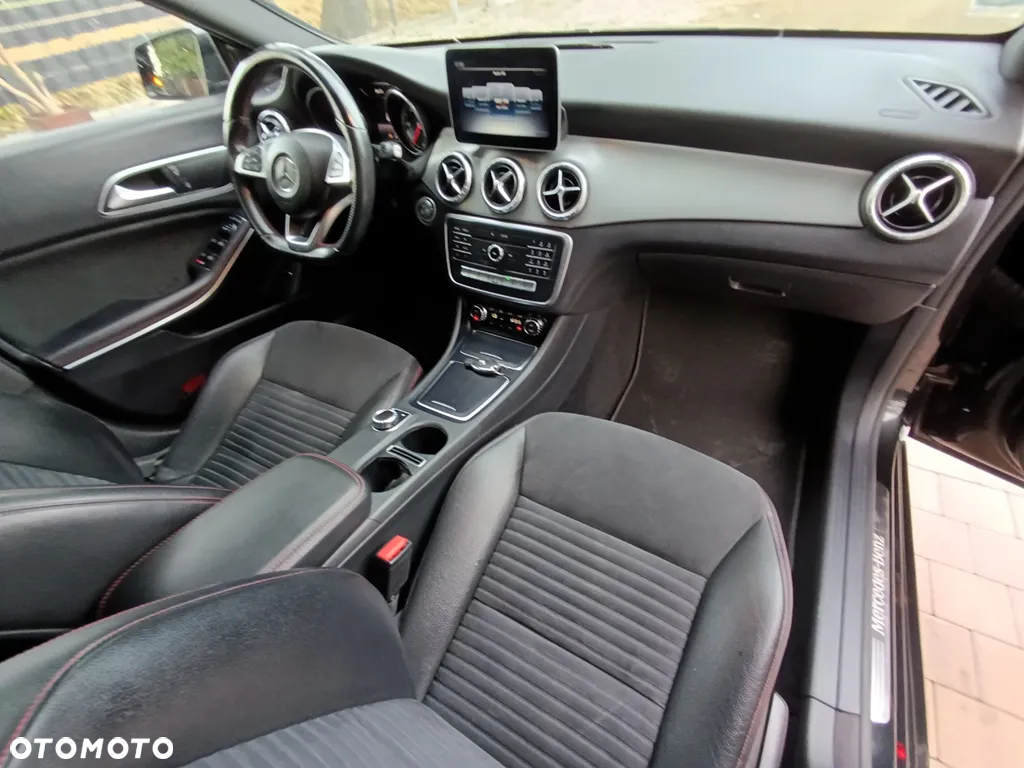 Mercedes-Benz CLA 200 (CDI) d 7G-DCT AMG Line - 34