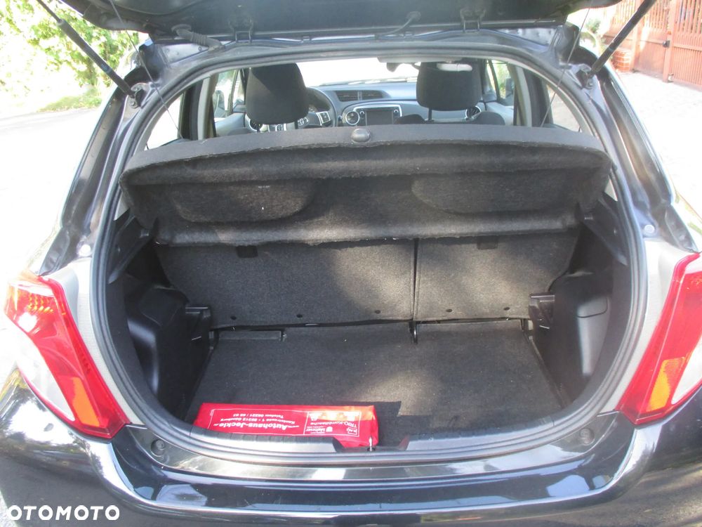 Toyota Yaris 1.33 Active - 12