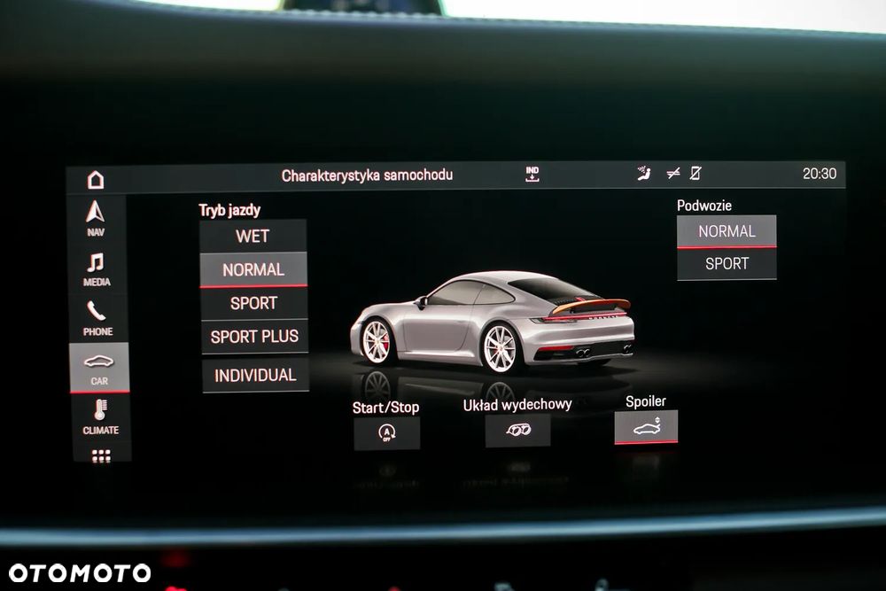 Porsche 911 Carrera 4S - 5
