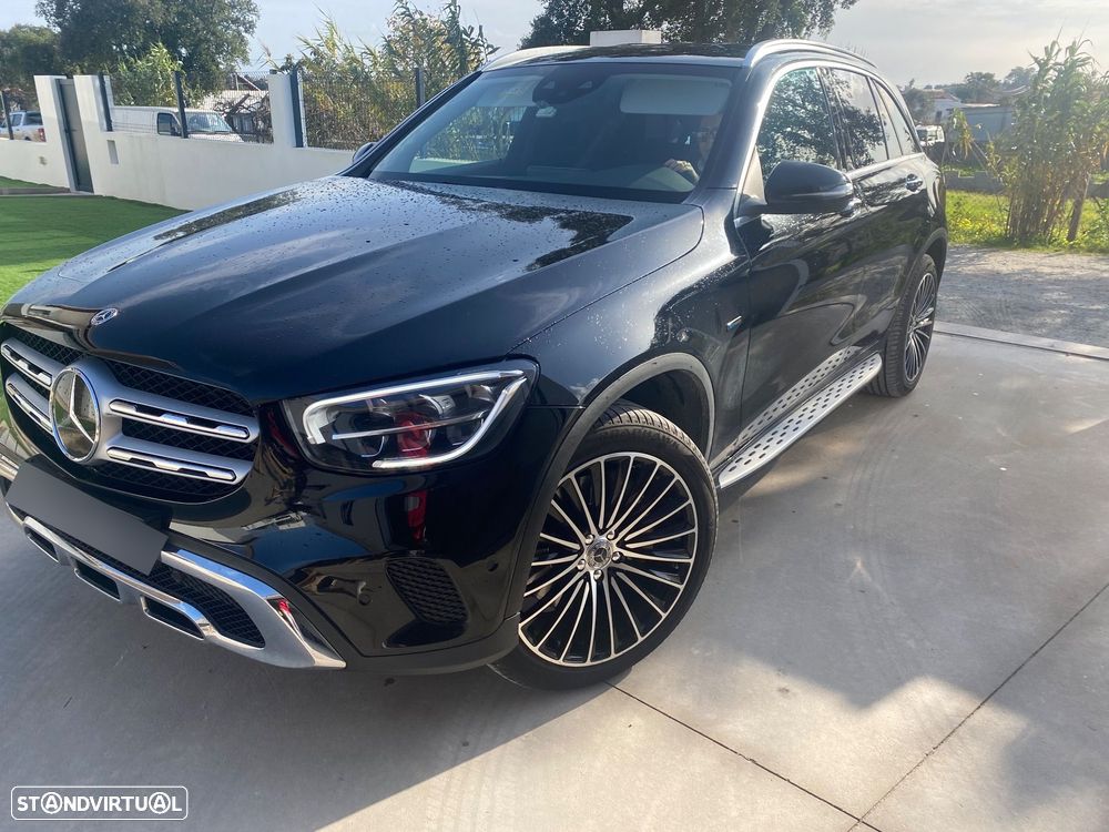 Mercedes-Benz GLC 300 d 4Matic 9G-TRONIC - 1