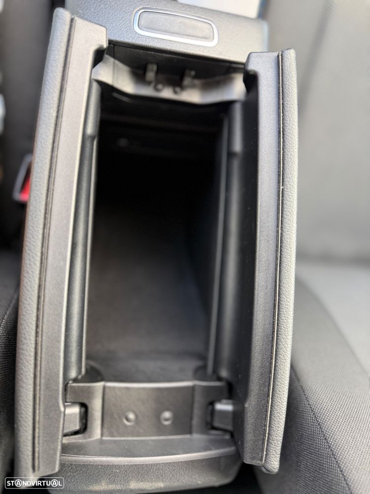 Mercedes-Benz A 180 d 7G-DCT Edition 2020 - 21