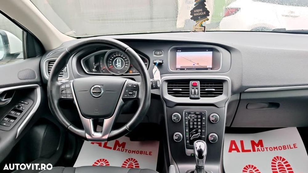 Volvo V40 - 2