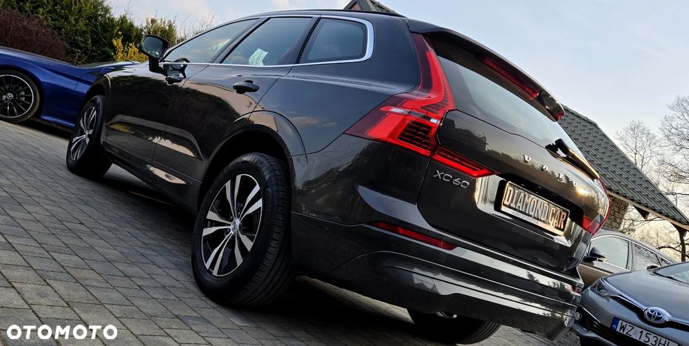 Volvo XC 60 B4 D Geartronic Momentum Pro - 20