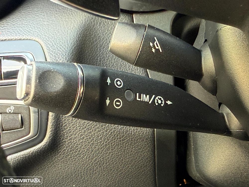 Mercedes-Benz GLC 250 d AMG Line 4-Matic - 28