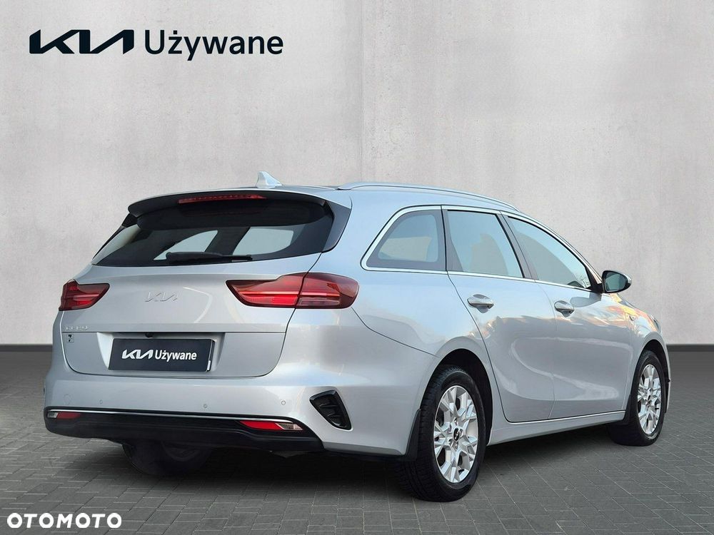 Kia Ceed 1.5 T-GDI M - 5