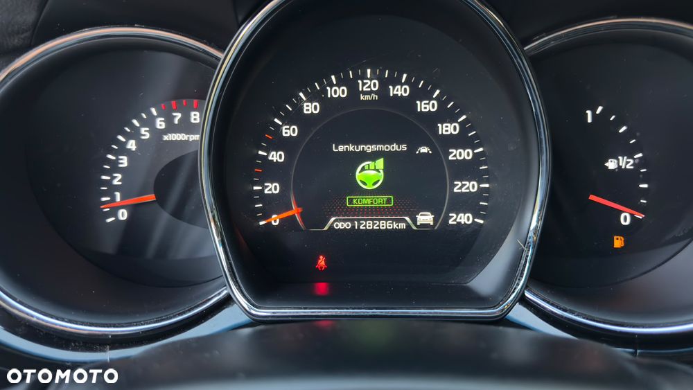 Kia Ceed - 14