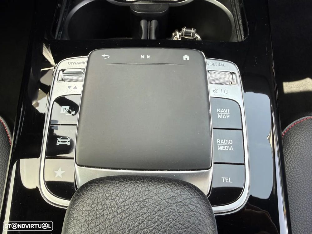 Mercedes-Benz A 180 d AMG Line Aut. - 24