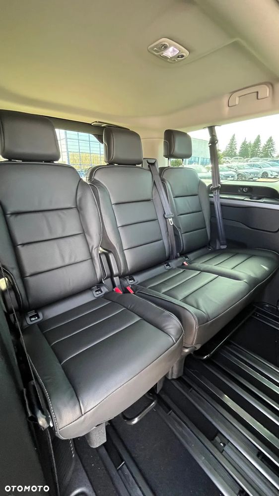 Peugeot Traveller 2.2 BlueHDi Long Business VIP EAT8 - 14