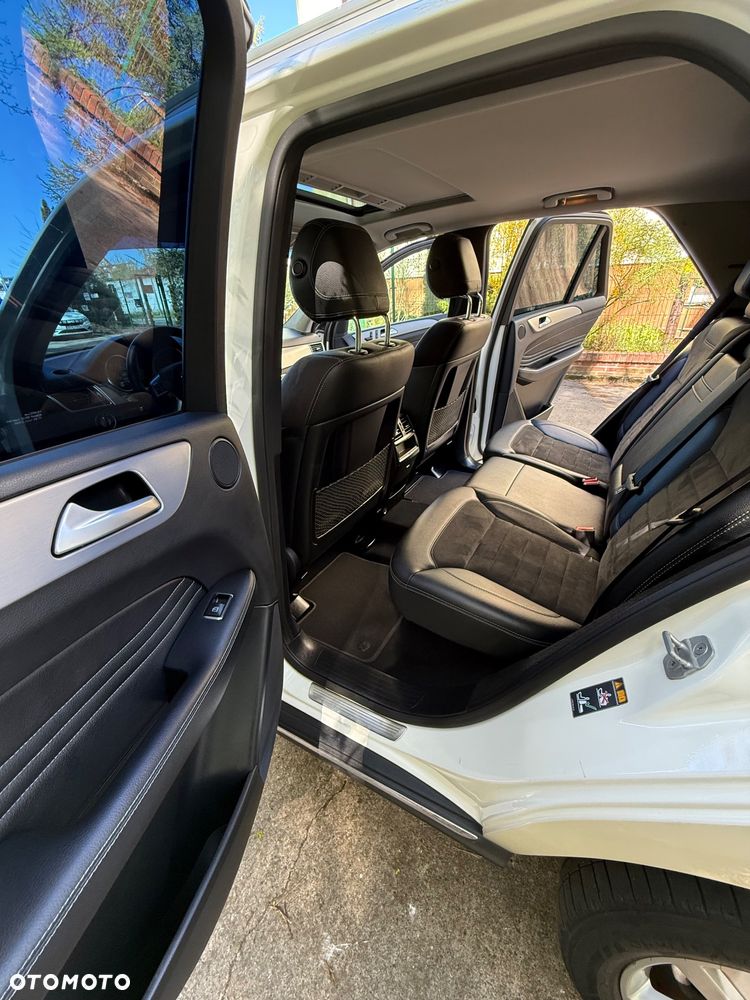 Mercedes-Benz ML 350 BlueTEC 4MATIC 7G-TRONIC - 18
