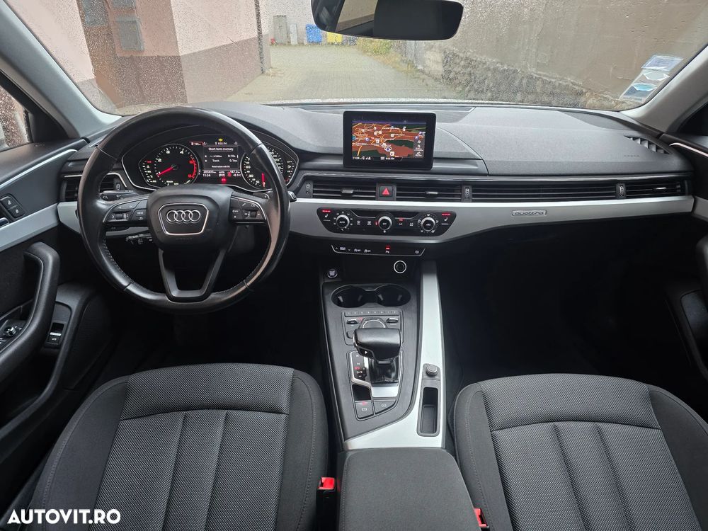 Audi A4 2.0 TDI S tronic quattro design - 10