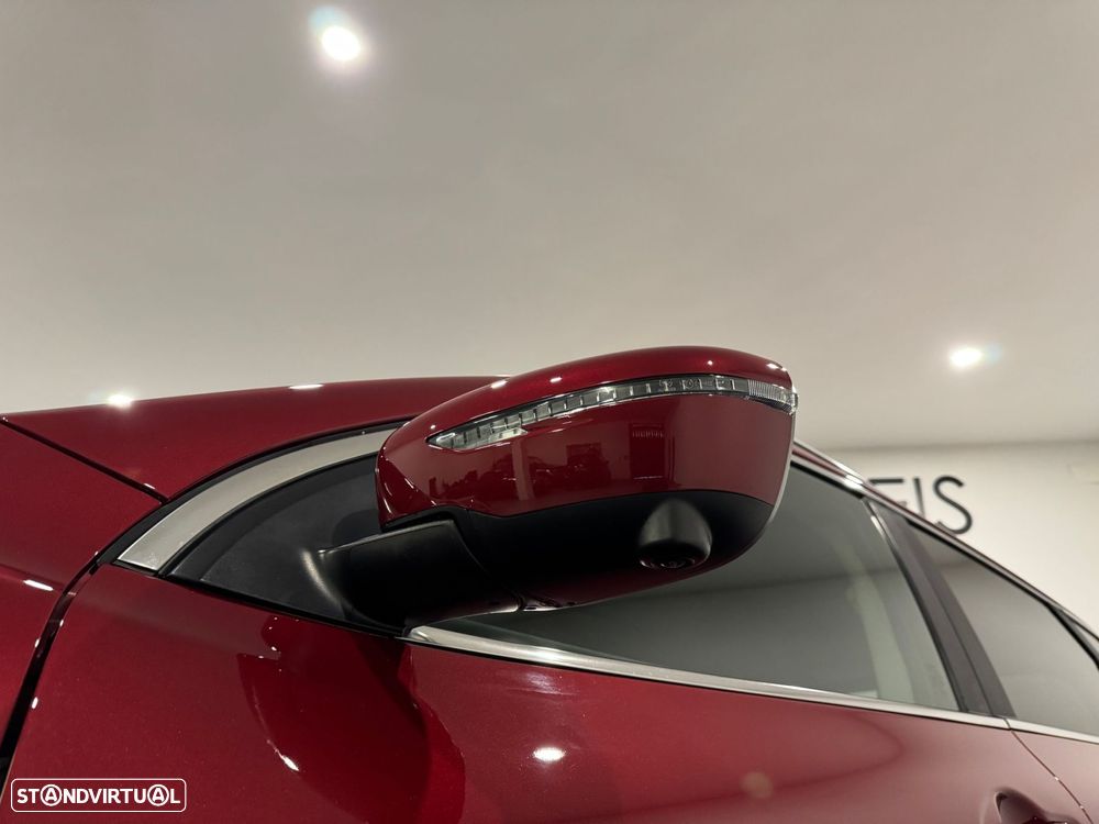 Nissan Qashqai 1.5 dCi N-Connecta 18 - 20