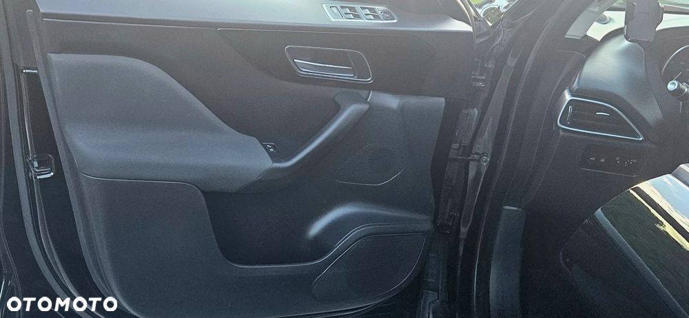 Jaguar F-Pace 20d AWD Pure - 19