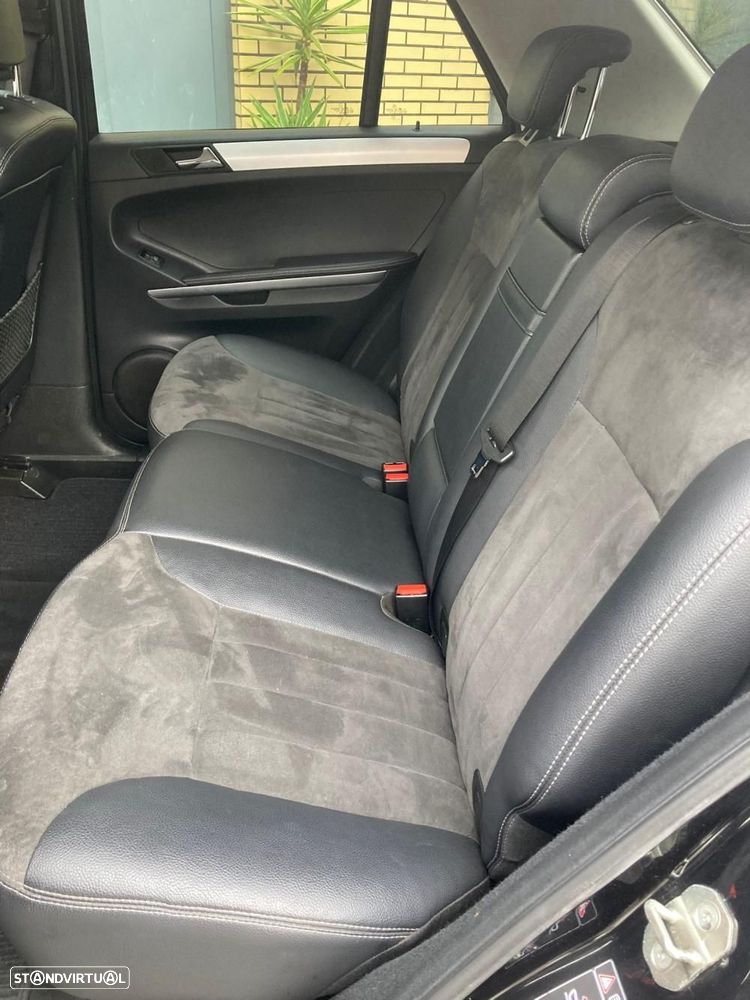 Mercedes-Benz ML 320 - 11