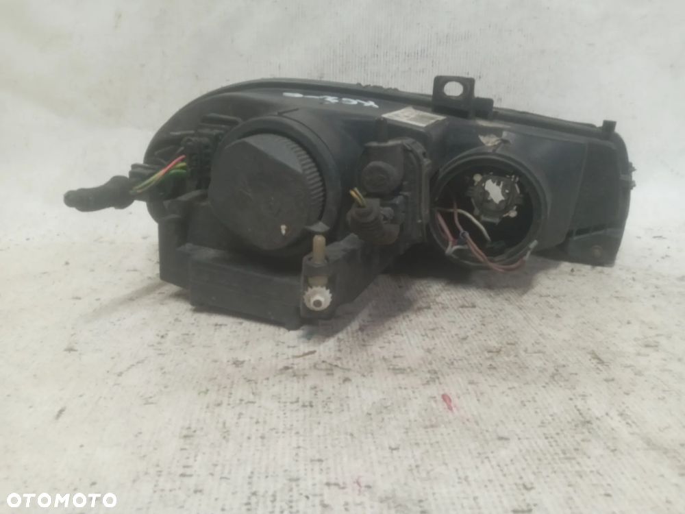 .  PRZOD PRZEDNIA LAMPA LEWA ALFA ROMEO 156 - 3