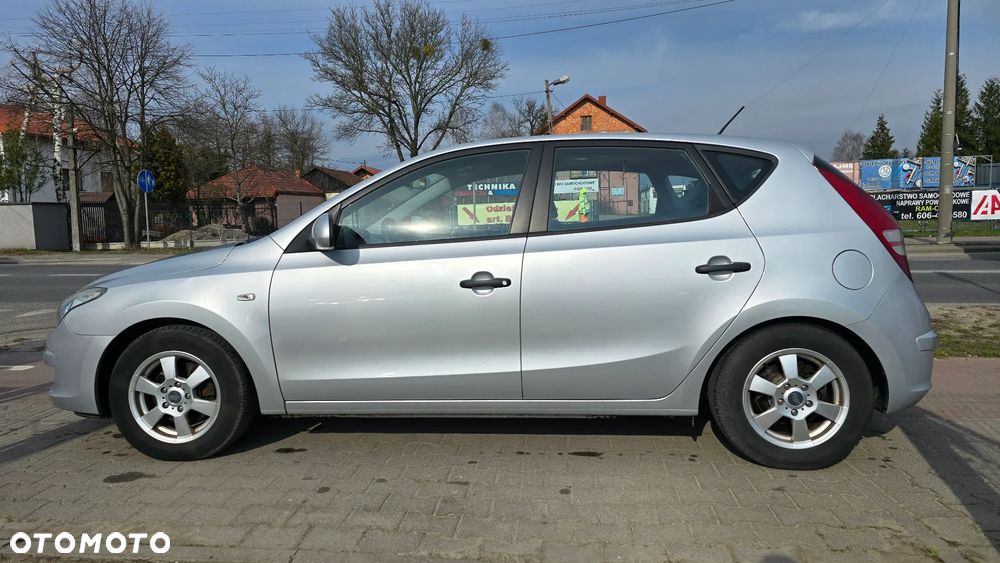 Ford Mondeo - 8