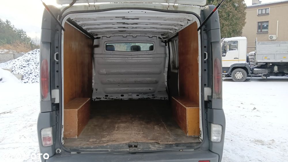 Opel Vivaro - 6