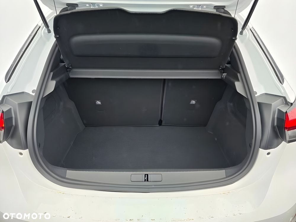 Opel Corsa 1.2 T mHEV GS eDCT - 8