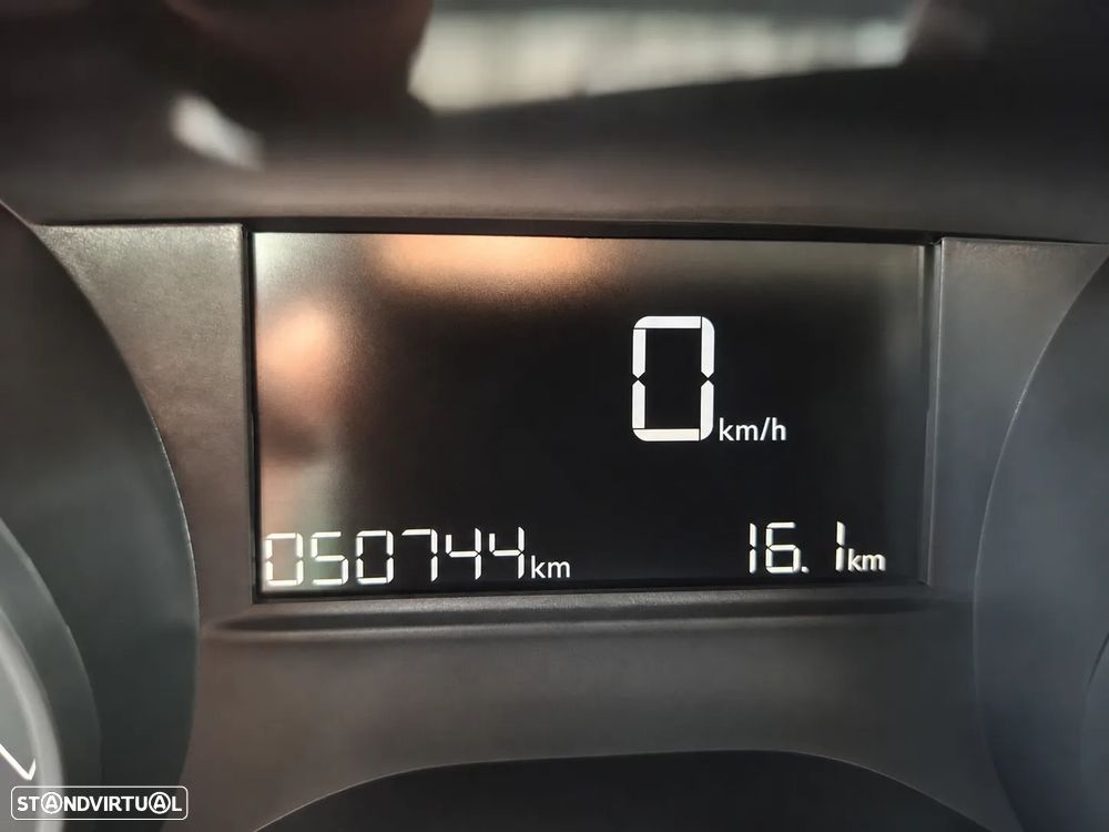 Peugeot 2008 1.2 PureTech Style - 5