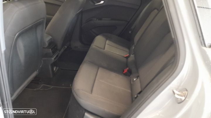 Audi Q4 e-tron 35 55 kWH - 6