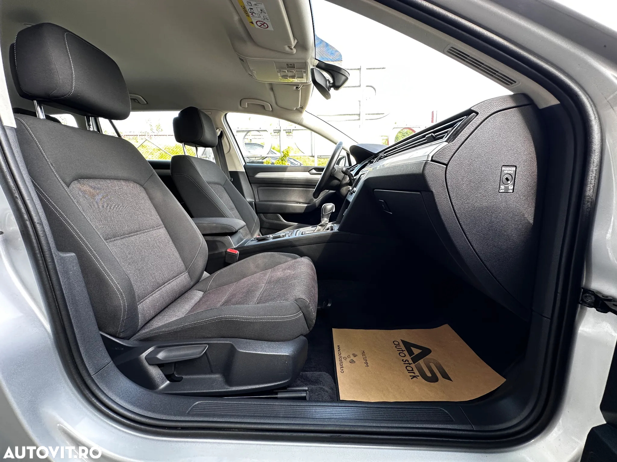 Volkswagen Passat Variant 1.6 TDI (BlueMotion Technology) DSG Comfortline - 20