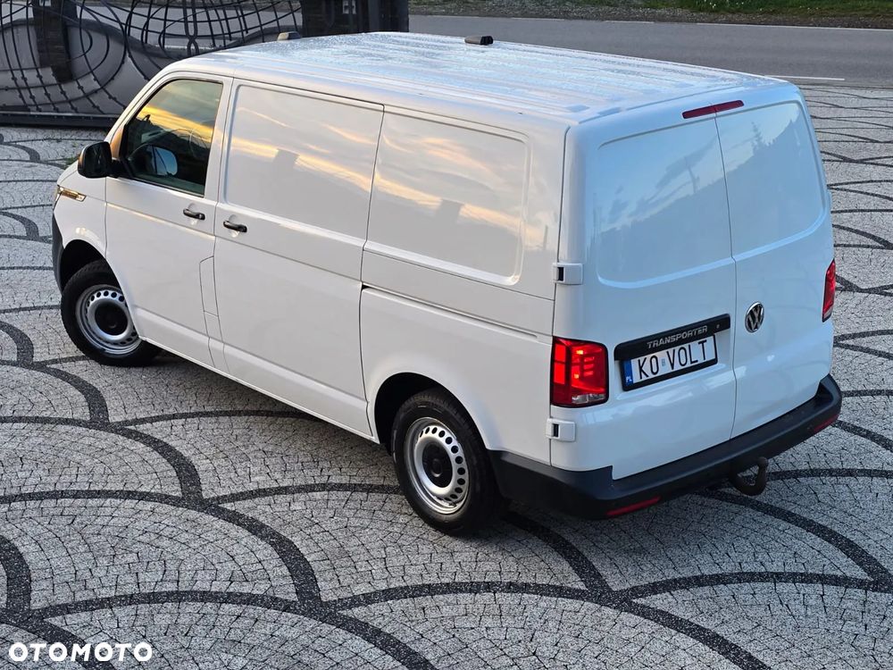Volkswagen Transporter - 2