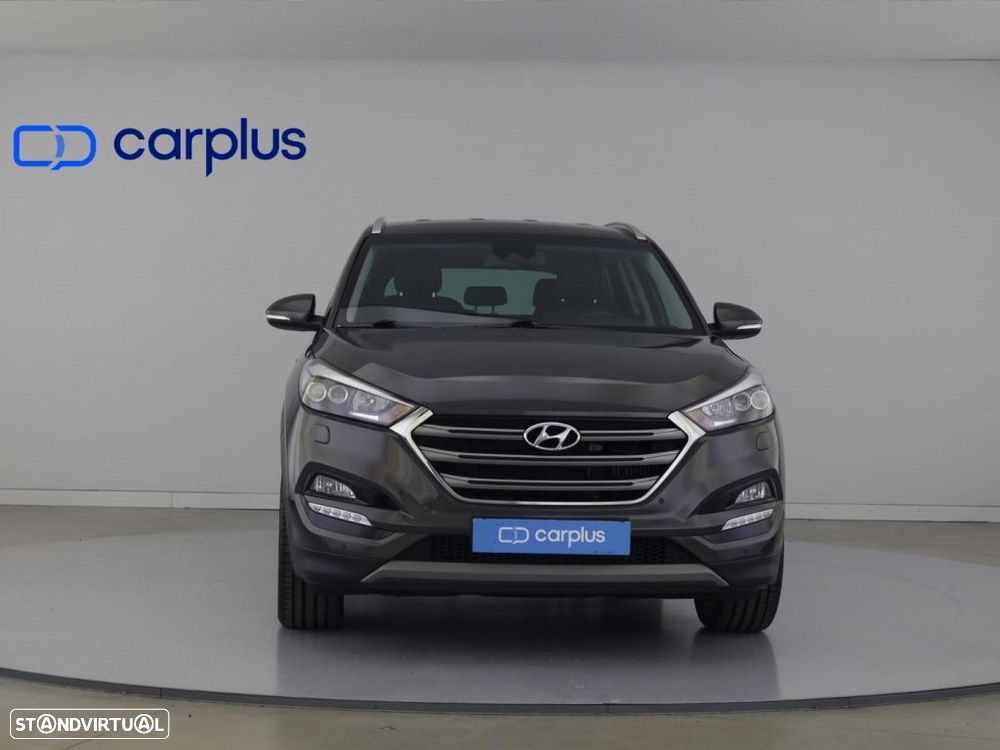 Hyundai Tucson 1.7 CRDi Premium DCT — fotografia 3