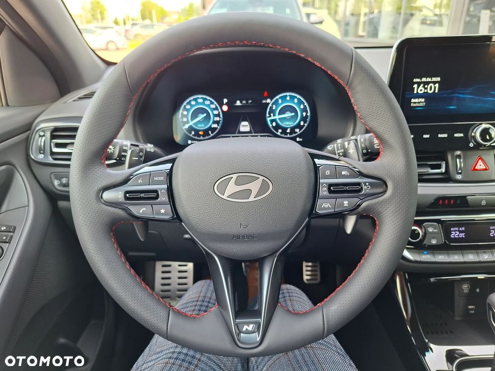 Hyundai i30 - 11