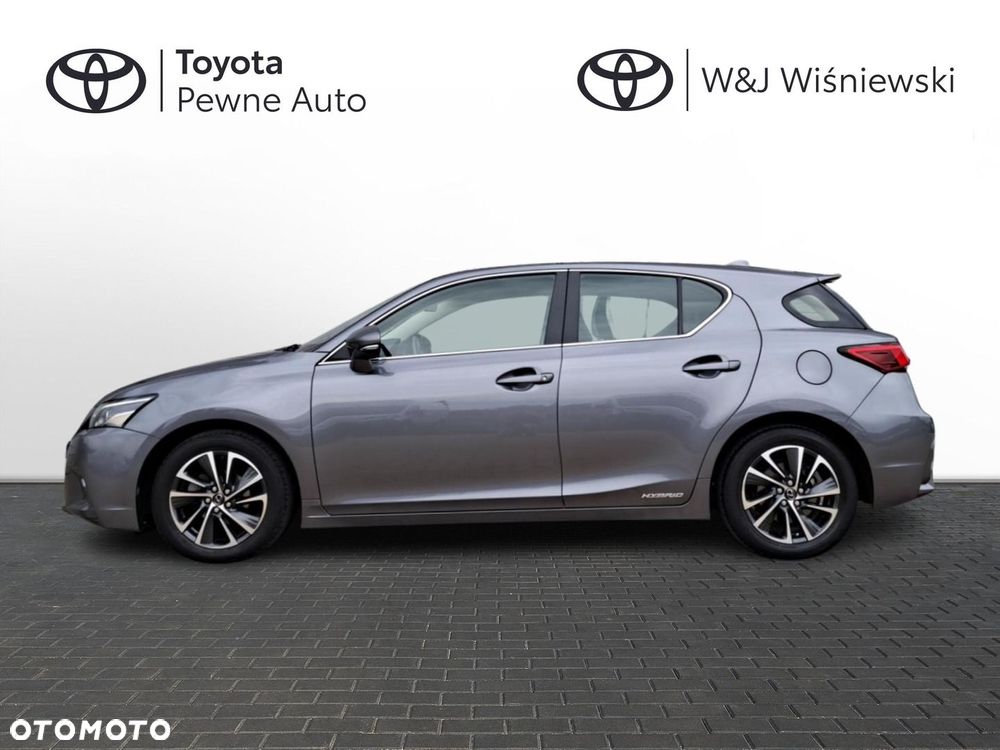 Lexus CT - 3
