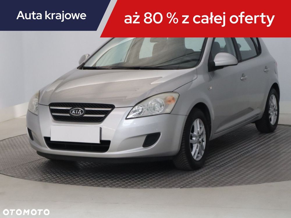 Kia Ceed - 3