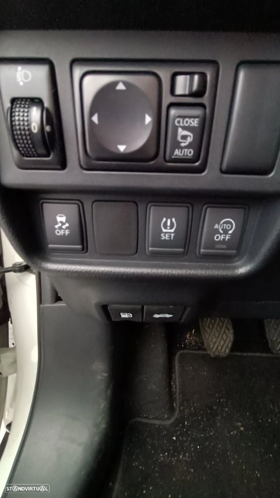 Nissan Juke 1.2 DIG-T N-Connecta - 4