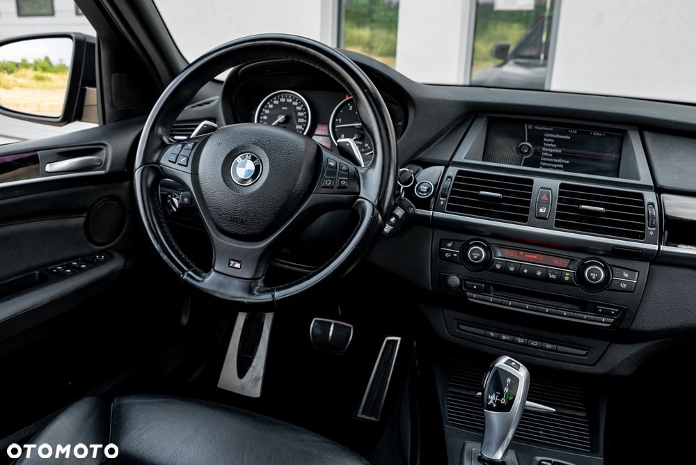 BMW X5 xDrive40d - 29