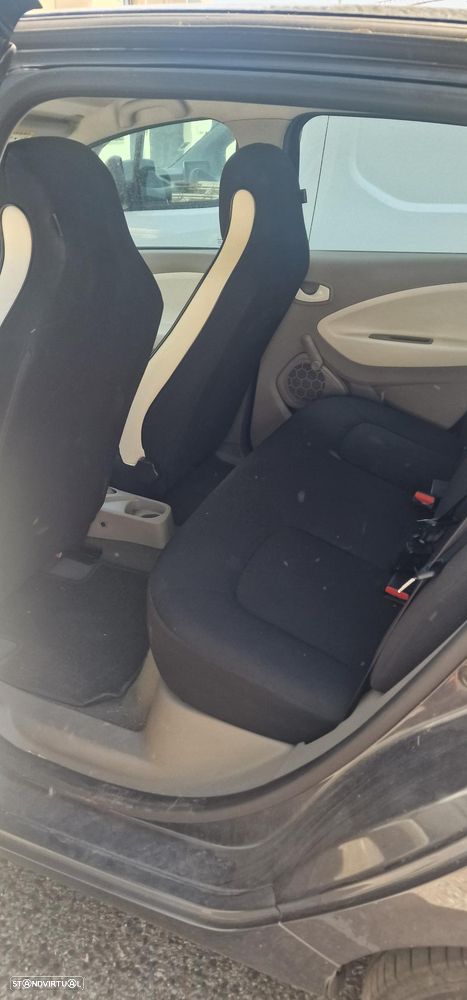 Renault Zoe (c/ Bateria) Life 40 - 12