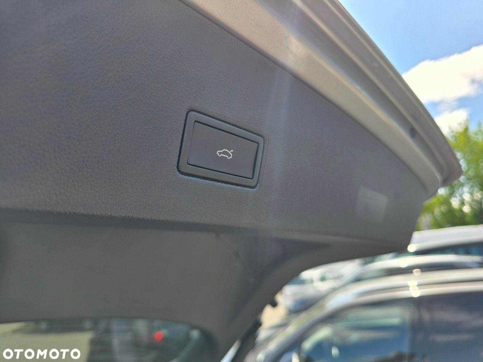 Volkswagen T-Roc 1.5 TSI R-Line Plus DSG - 11