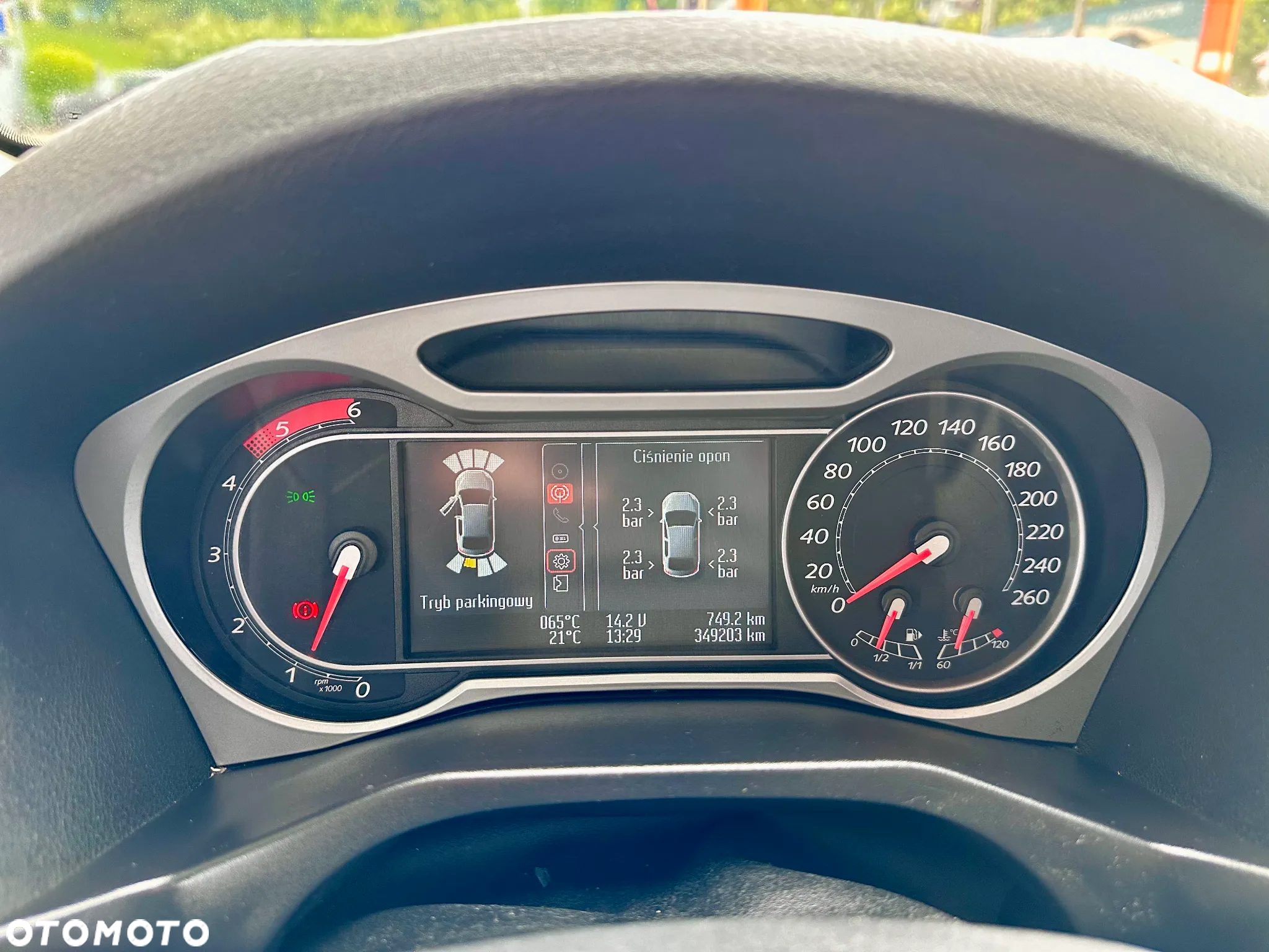 Ford Mondeo 2.0 TDCi Titanium - 24