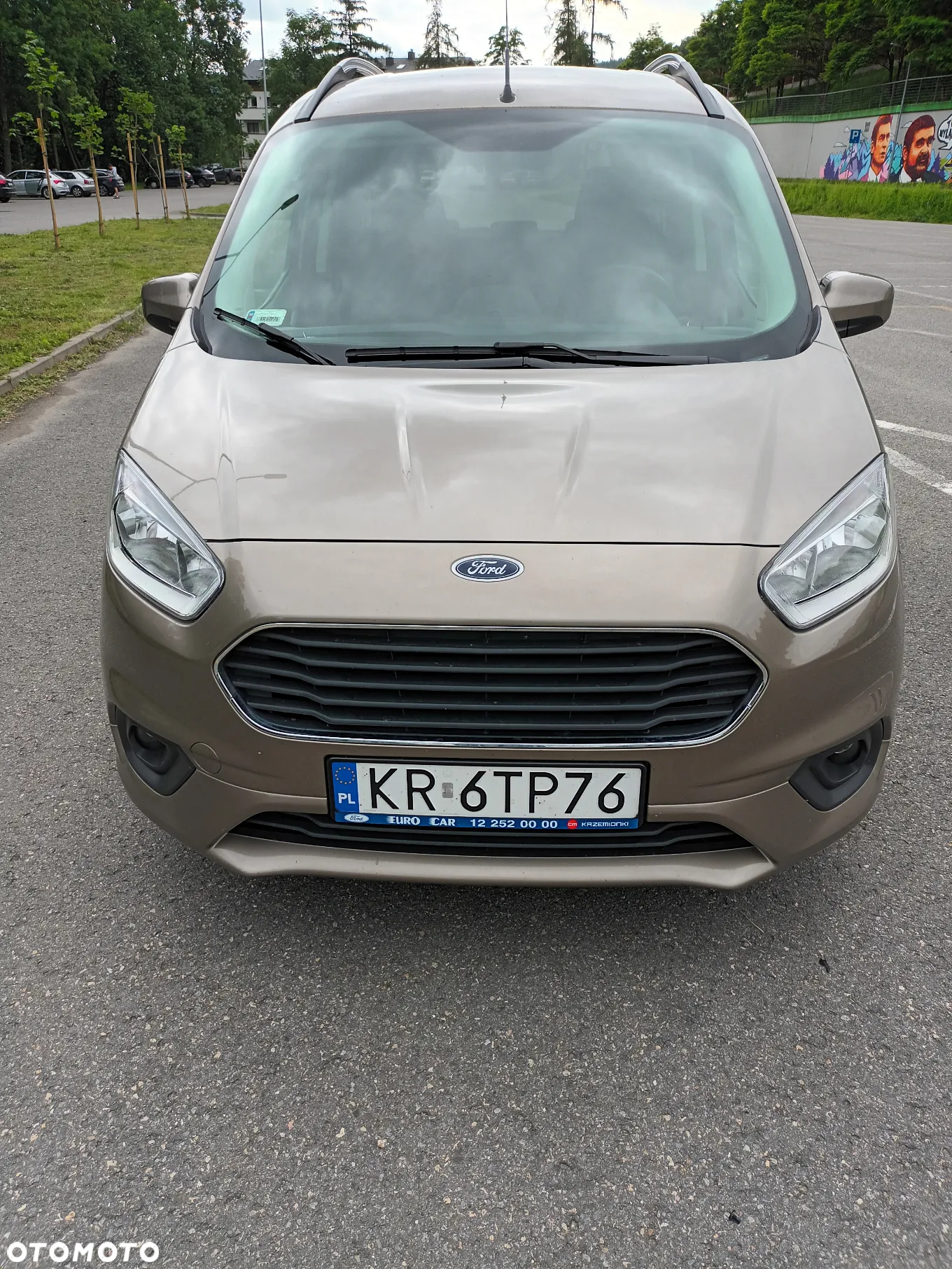 Ford Tourneo Courier - 2
