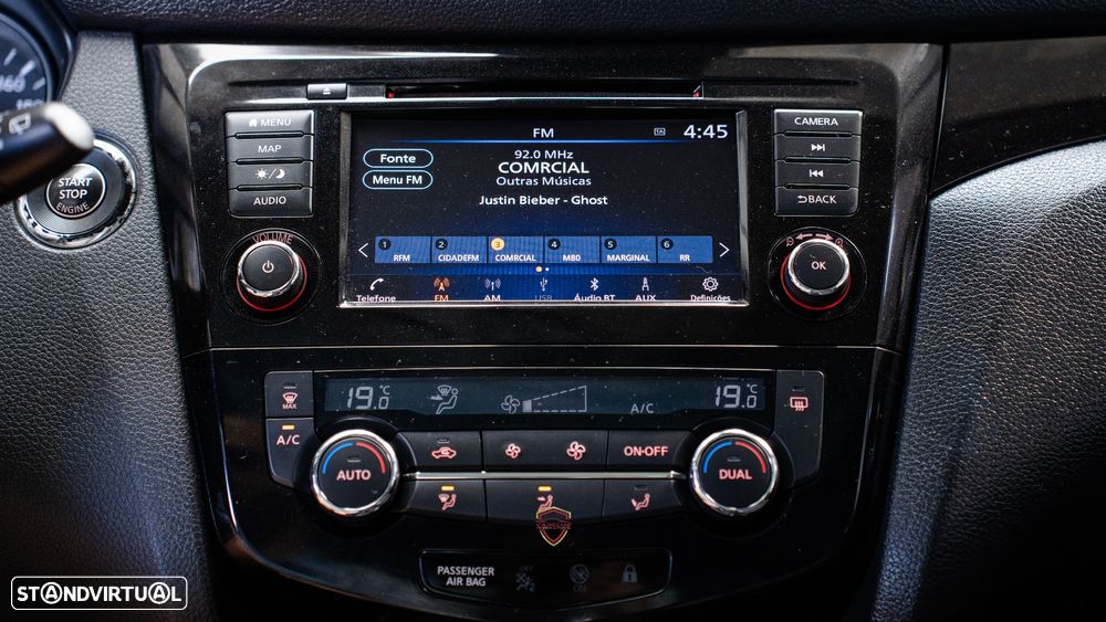 Nissan Qashqai 1.3 DIG-T N-Connecta J18 - 25