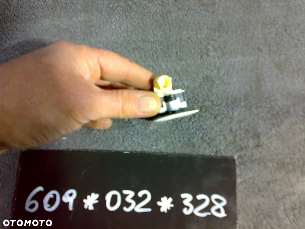 jeep cherokee kl v 14 - 18 kamera kamery tylna z klapa orginał idealna - 2