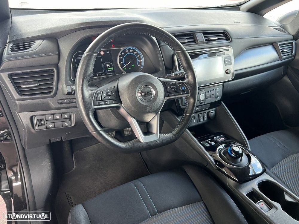 Nissan Leaf N-Connecta Two Tone - 3